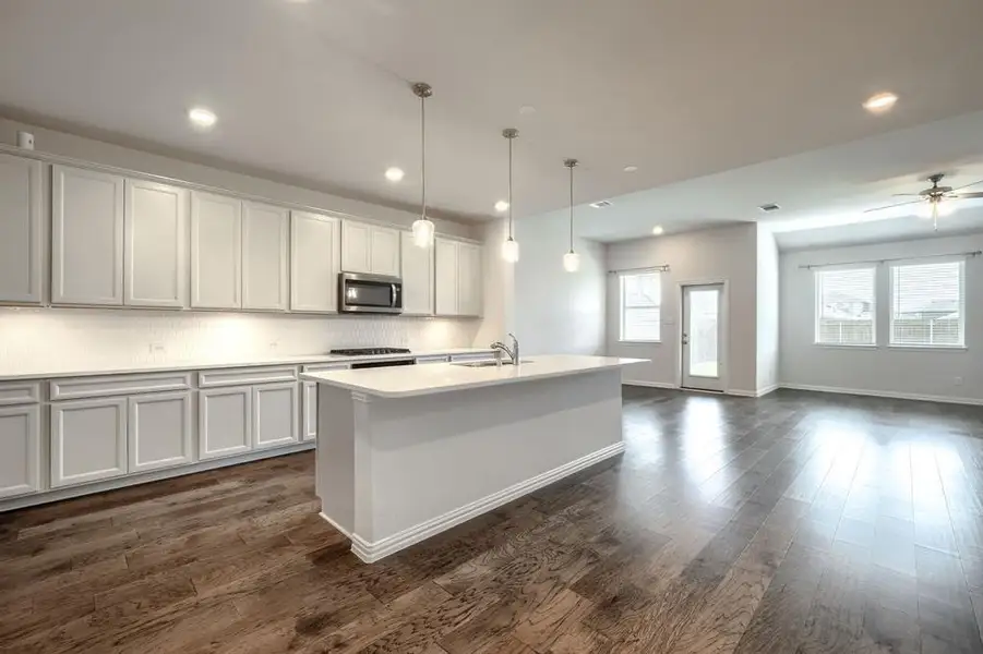 Furnished interior view inside a new home in , Crandall (Image 9).
