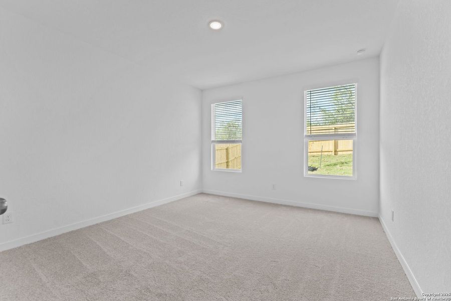 Spacious, unfurnished interior of a new home in , New Braunfels (Image 13).