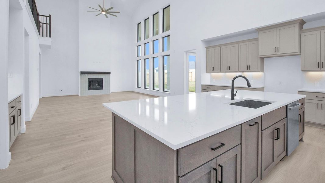 Furnished interior view inside a new home in Briarley 70', Montgomery (Image 6).