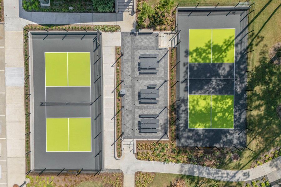 Community amenities in Silverthorne, Conroe (Image 20).