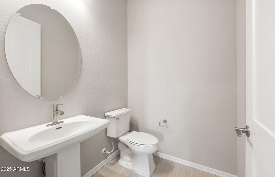 Powder Room Powder Room