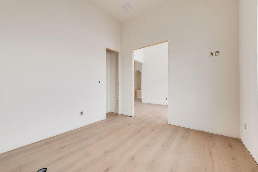 View from inside the office into the foyer.