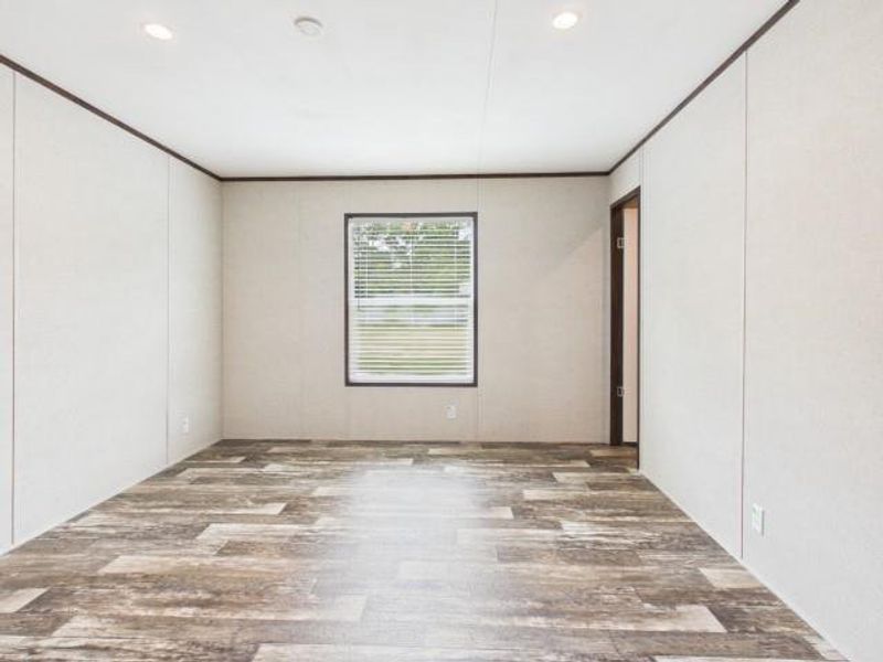 Spacious, unfurnished interior of a new home in , Murchison (Image 28).