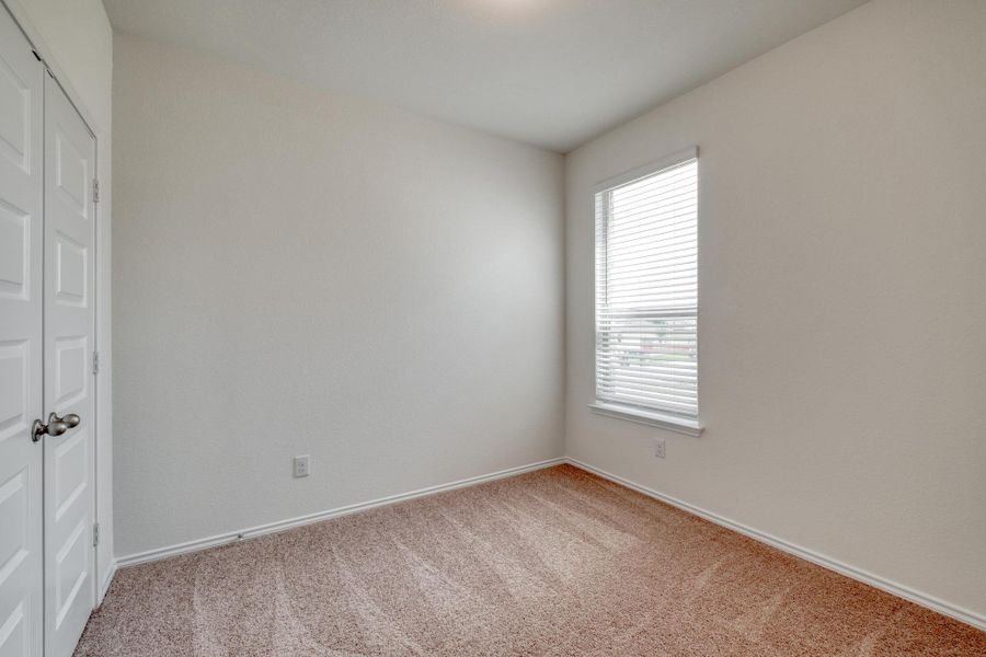 Spacious, unfurnished interior of a new home in Sonterra - Cool Water, Jarrell (Image 22).