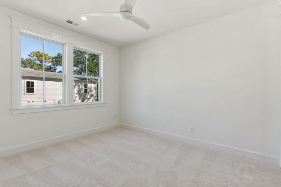 Spacious, unfurnished interior of a new home in , Mount Pleasant (Image 26).
