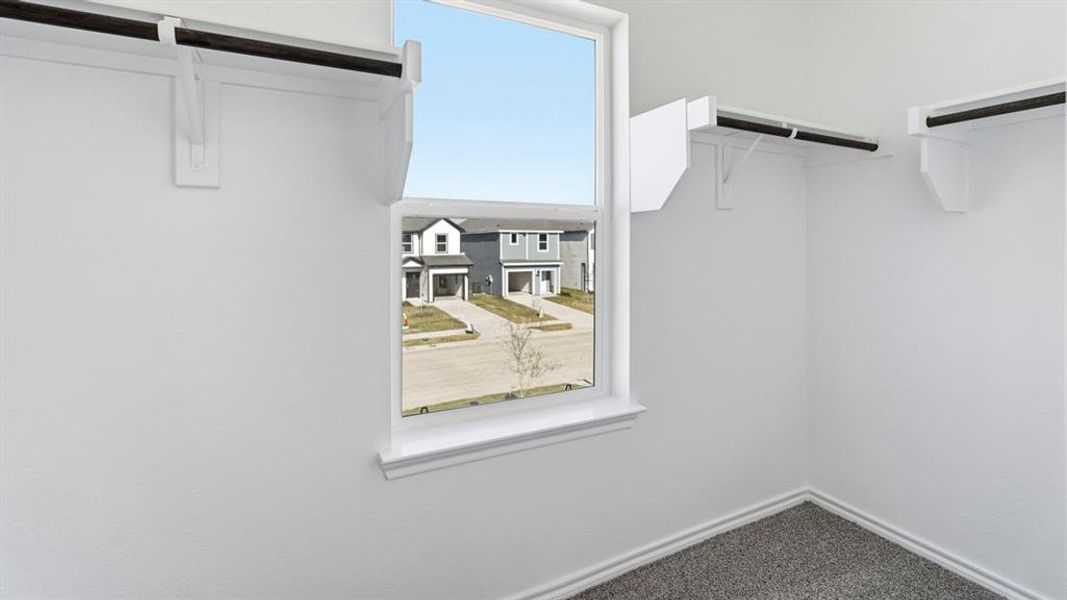 Spacious, unfurnished interior of a new home in Arbor Trails South, Princeton (Image 22).