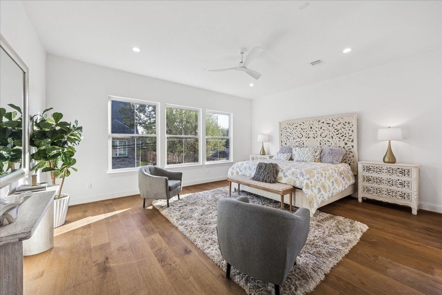 Furnished interior view inside a new home in , Houston (Image 33).