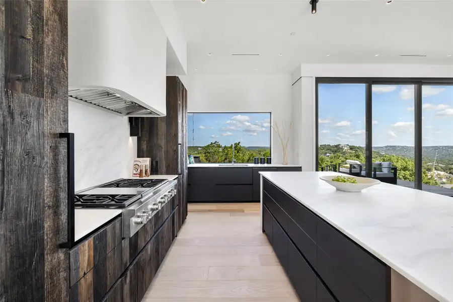 Italian cabinetry & Wolfe appliances