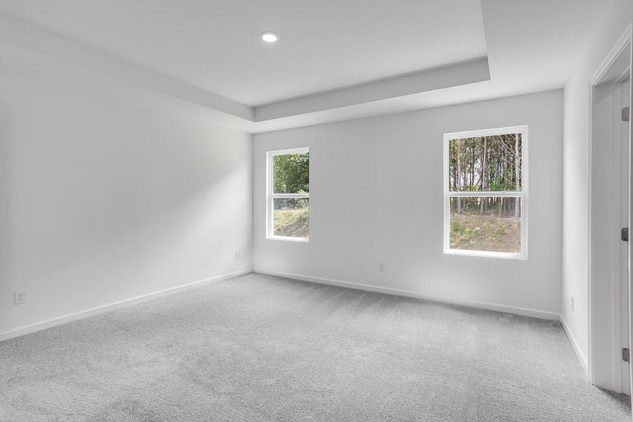 Spacious, unfurnished interior of a new home in Heritage River, Euharlee (Image 30).