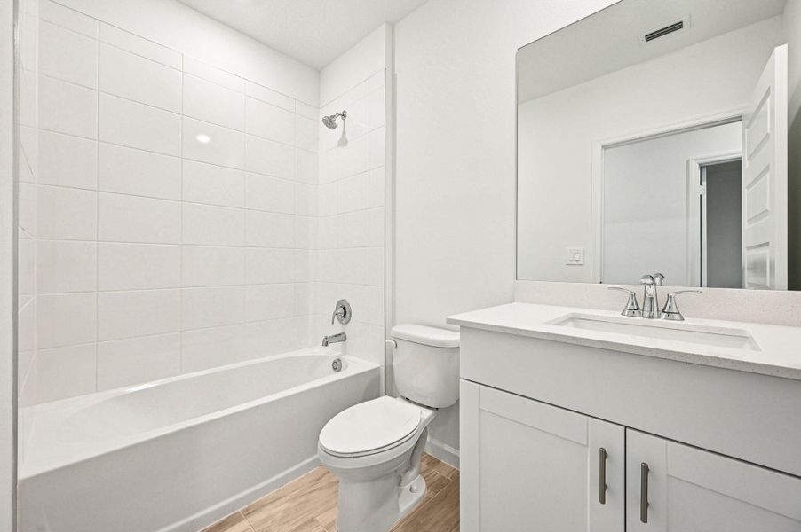 5449 Hampton Park Cir Vero Beach South F