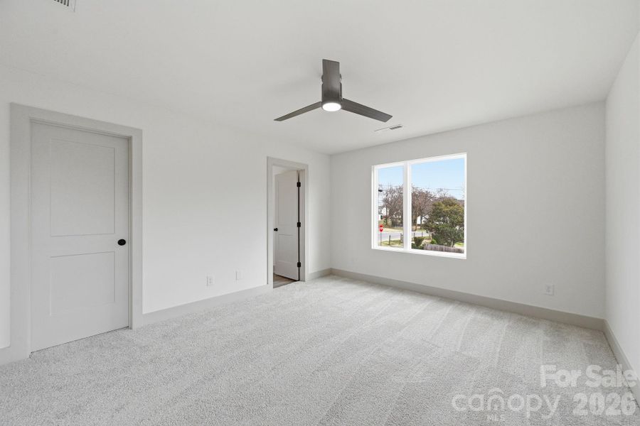 Spacious, unfurnished interior of a new home in , Monroe (Image 17).