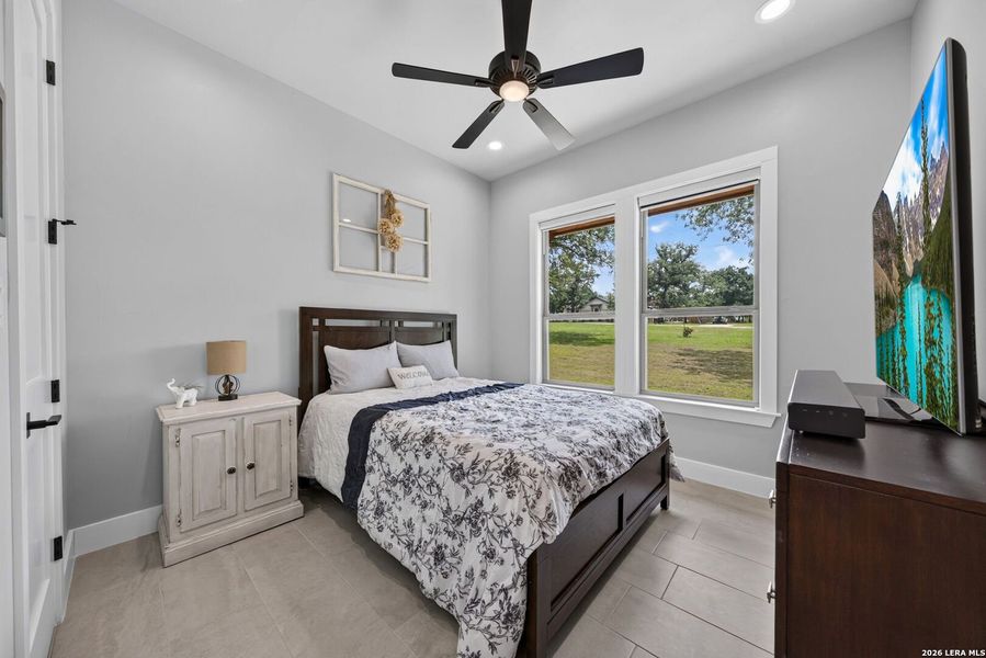 Furnished interior view inside a new home in , La Vernia (Image 17). Furnished interior view inside a new home in , La Vernia (Image 17).