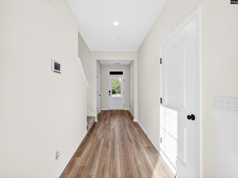 Spacious, unfurnished interior of a new home in Dunbar Village, Cayce (Image 17).