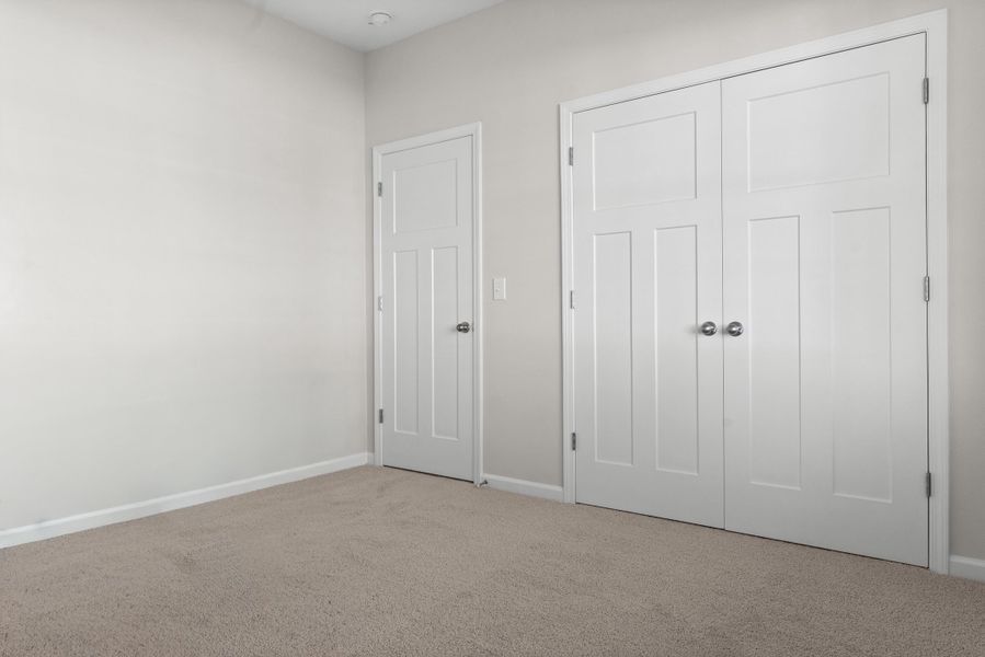 Spacious, unfurnished interior of a new home in , Orangeburg (Image 12).
