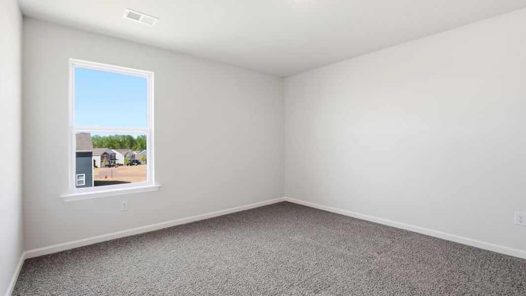 Spacious, unfurnished interior of a new home in Spring Ridge, Anderson (Image 24).