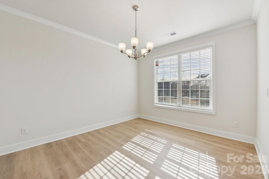 Spacious, unfurnished interior of a new home in Oak Grove Hill, Huntersville (Image 26).