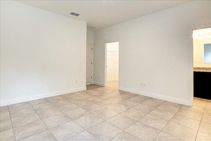Spacious, unfurnished interior of a new home in , Ocala (Image 22). Spacious, unfurnished interior of a new home in , Ocala (Image 22).