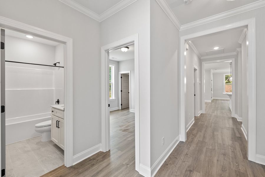 Representative unfurnished interior of a home built from the The Ellery by RobuckHomes in Baylee Ridge, Selma (Image 25).