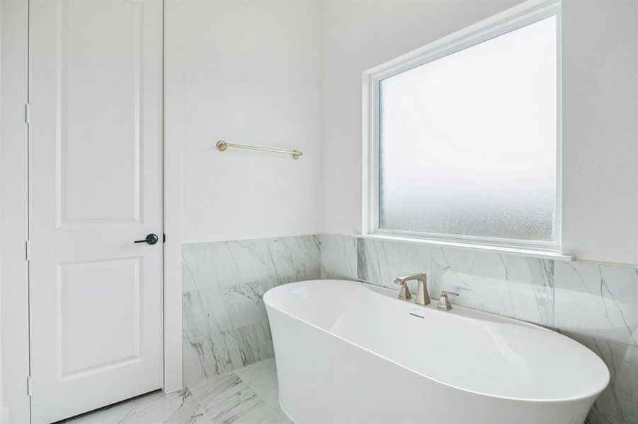 Furnished interior view inside a new home in Rio Vista at Kelly Ranch, Aledo (Image 7).