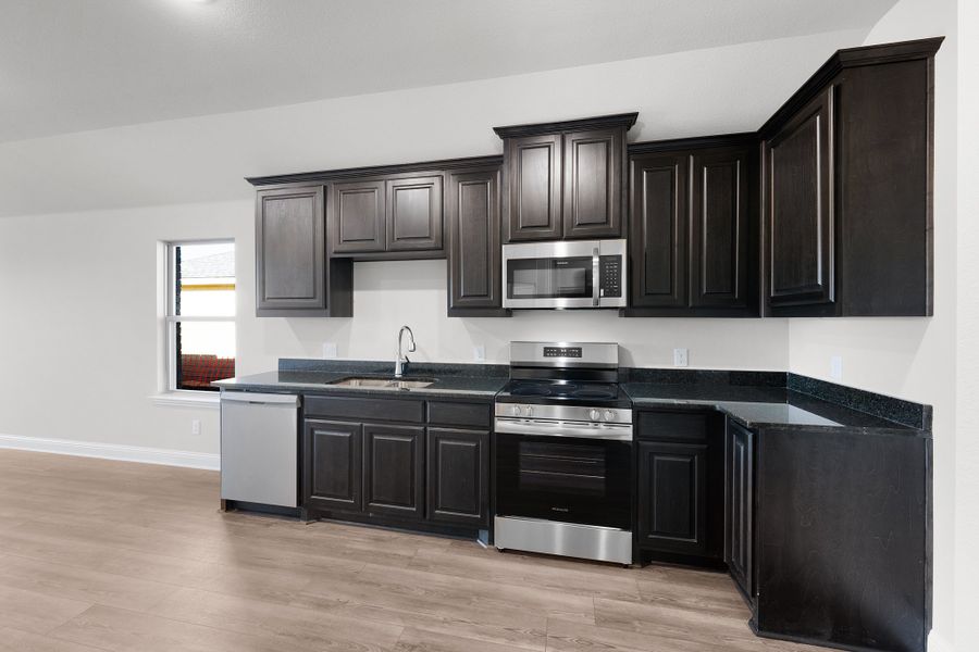 Furnished interior view inside a new home in Stonecreek, Sulphur Springs (Image 8).