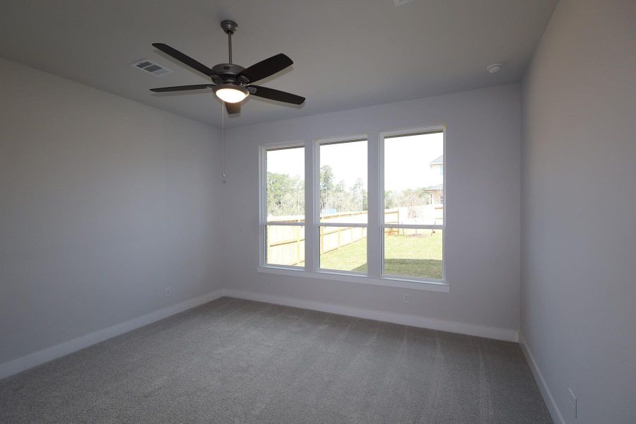 Spacious, unfurnished interior of a new home in Clopton Farms, Montgomery (Image 13).