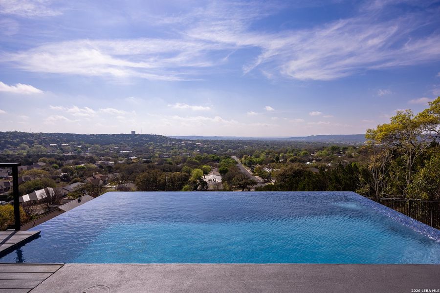 Community amenities in , Kerrville (Image 62).