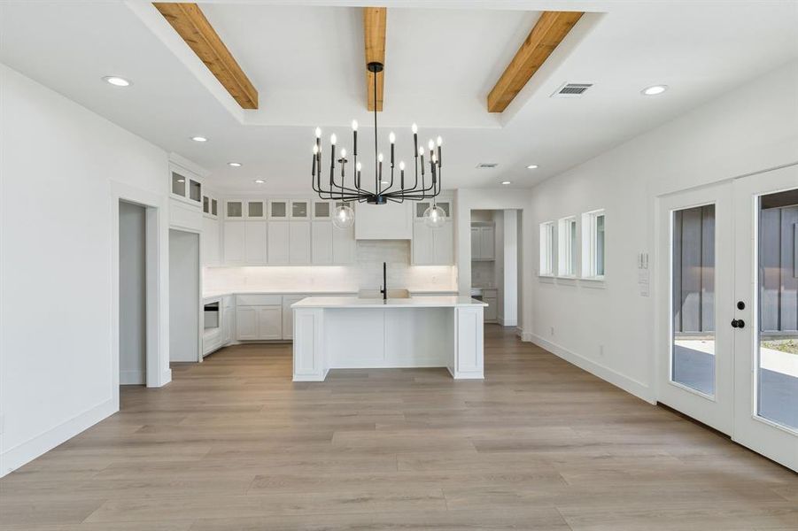 Spacious, unfurnished interior of a new home in , Ponder (Image 22).