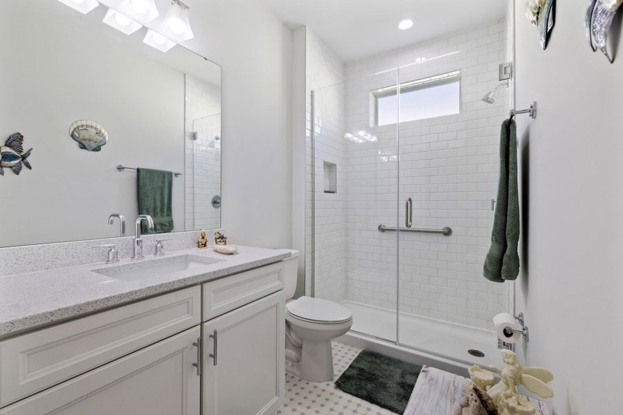 Furnished interior view inside a new home in , Hardeeville (Image 12).