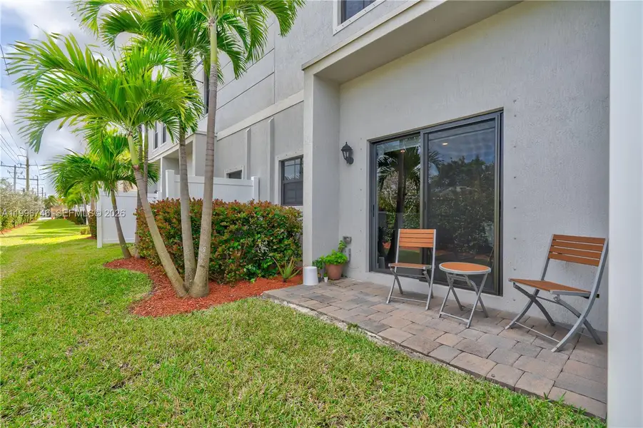Exterior details and patio area of a home in , Pompano Beach (Image 3).
