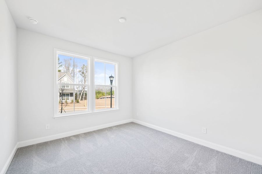 Spacious, unfurnished interior of a new home in Grand Arbor, Blythewood (Image 31).