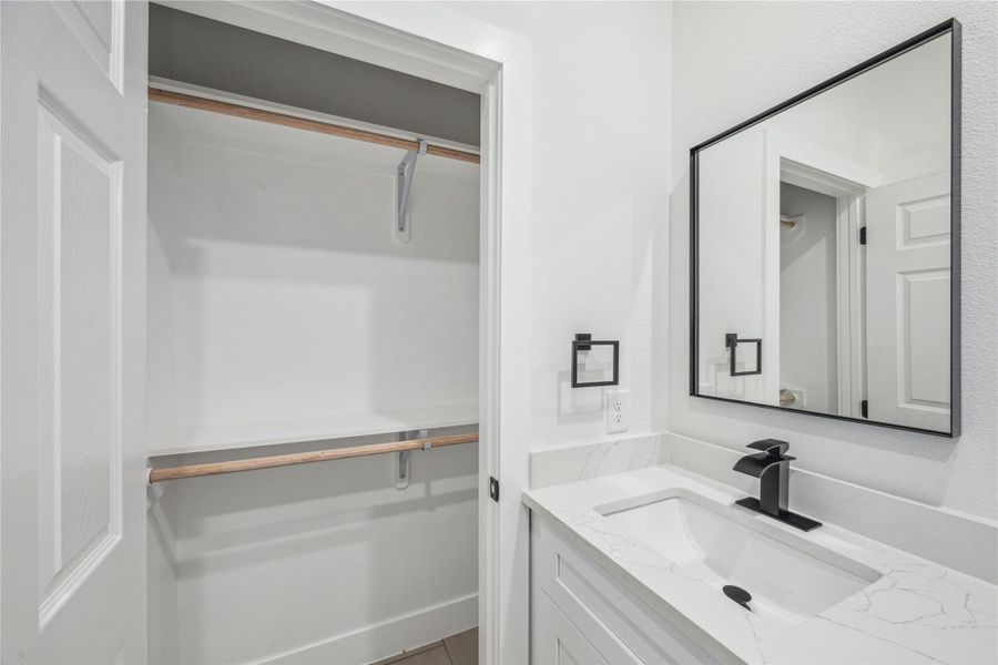 Furnished interior view inside a new home in , Santa Fe (Image 8).