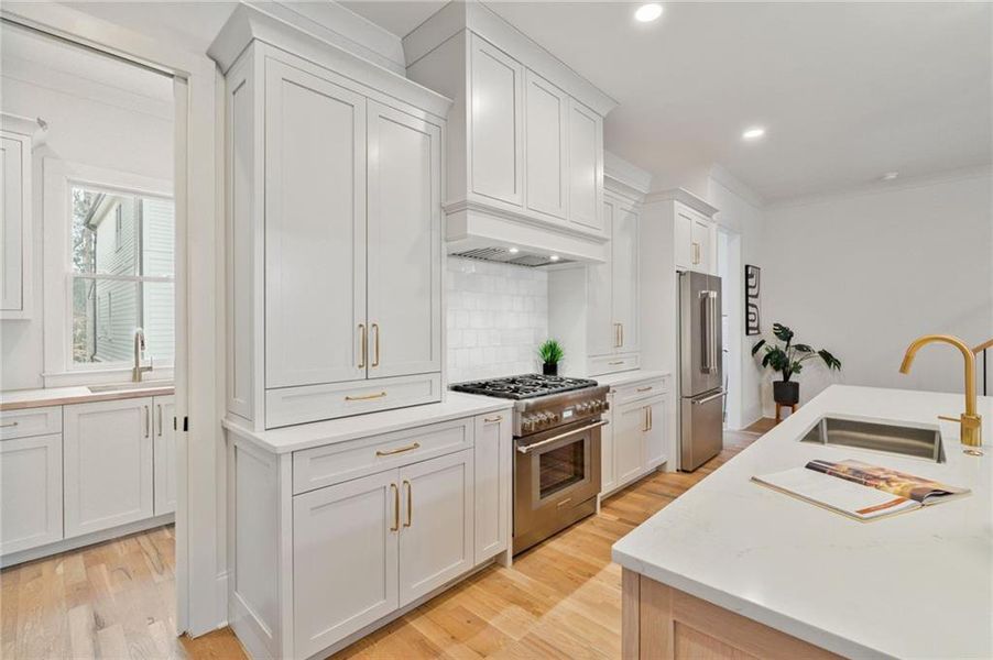 Furnished interior view inside a new home in Pendergrast Farm, Atlanta (Image 38).