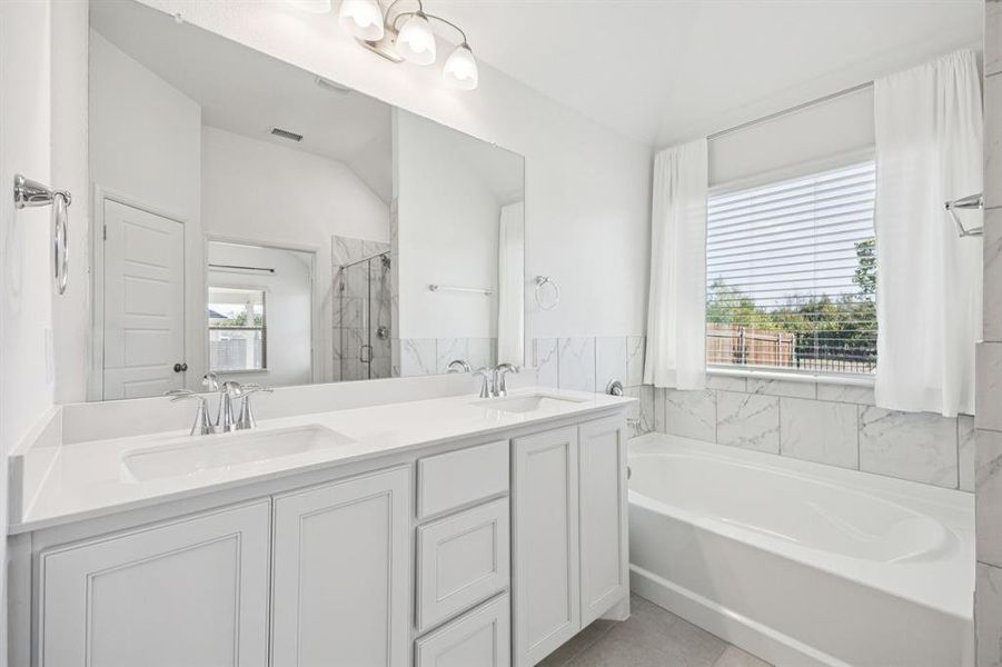 Furnished interior view inside a new home in Elevon, Lavon (Image 8).