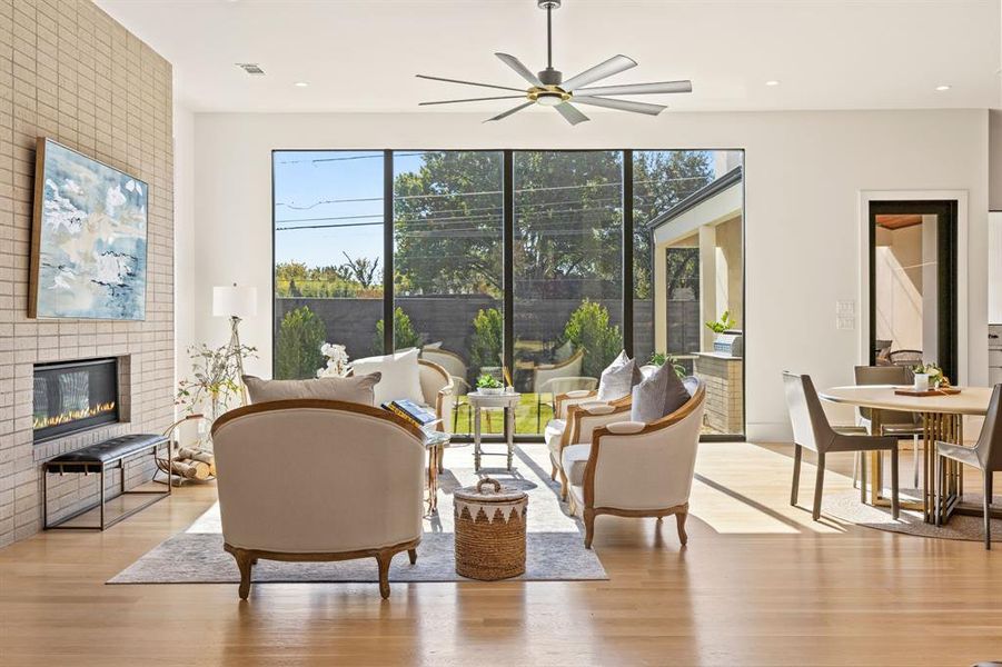 Furnished interior view inside a new home in , Dallas (Image 12). Furnished interior view inside a new home in , Dallas (Image 12).