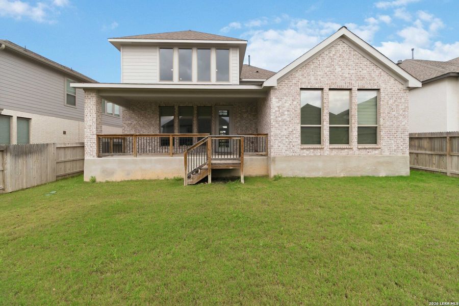 Exterior details and patio area of a home in Kinder Ranch, San Antonio (Image 3).