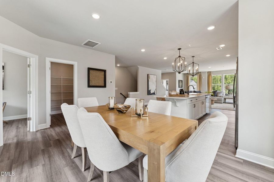 22-web-or-mls-DSC08204 22-web-or-mls-DSC08204