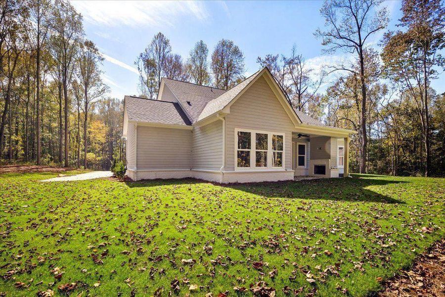 Exterior details and patio area of a home in , Gainesville (Image 3).