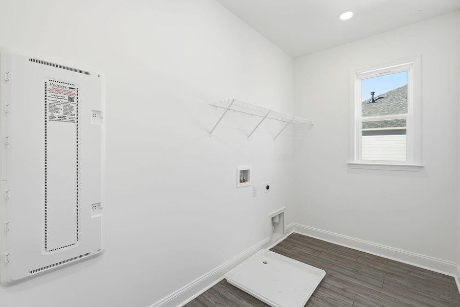 Spacious, unfurnished interior of a new home in Stratford Hills, Ball Ground (Image 25).