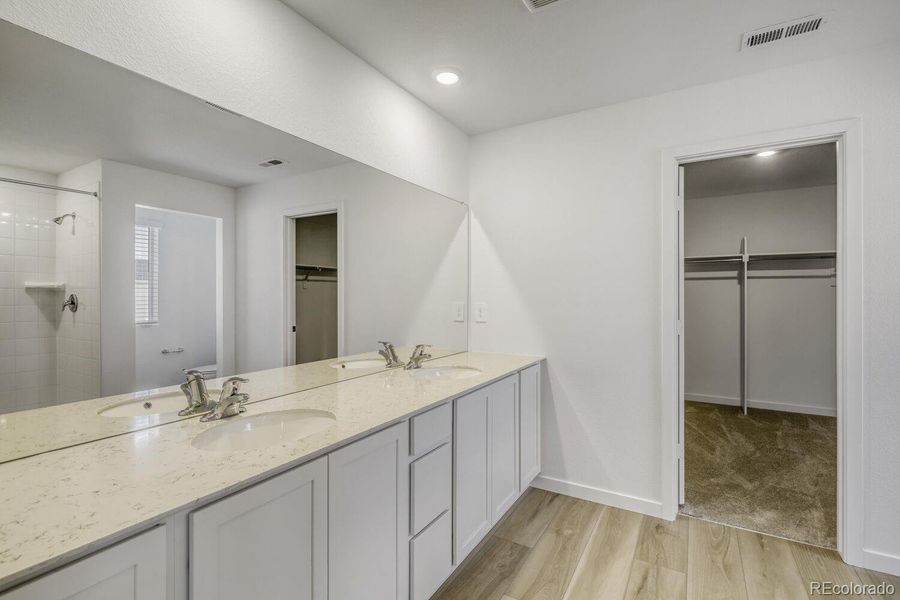 Furnished interior view inside a new home in Ledge Rock, Johnstown (Image 7).