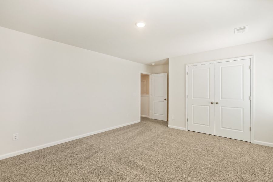 Spacious, unfurnished interior of a new home in Heritage Bay, Sumter (Image 27). Spacious, unfurnished interior of a new home in Heritage Bay, Sumter (Image 27).