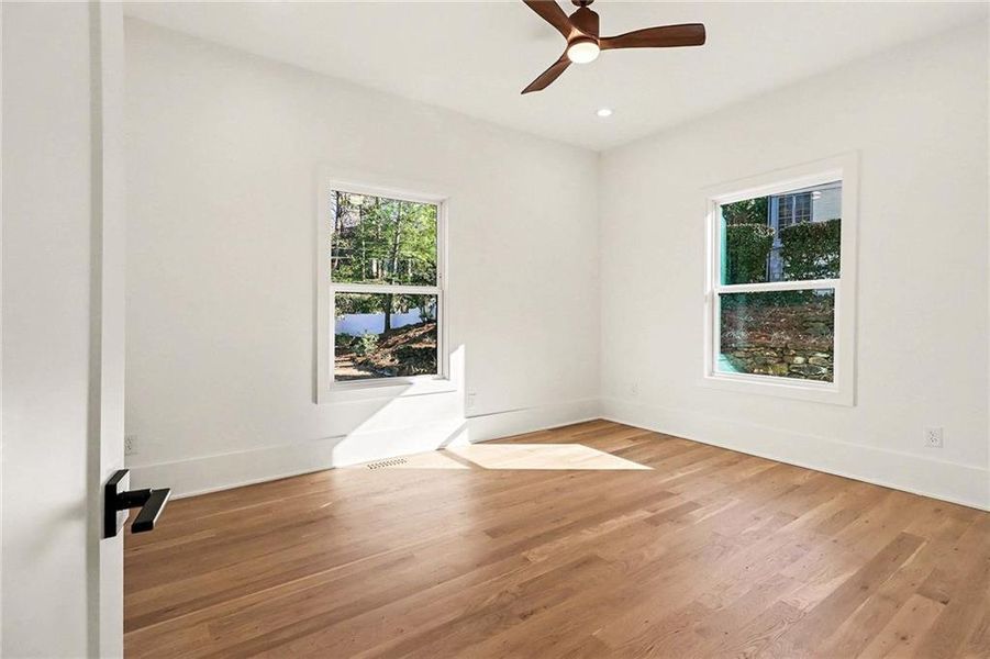 Spacious, unfurnished interior of a new home in , Atlanta (Image 27). Spacious, unfurnished interior of a new home in , Atlanta (Image 27).