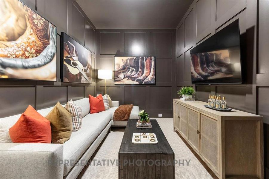 Furnished interior view inside a new home in Dove Hollow, Waxahachie (Image 25). Furnished interior view inside a new home in Dove Hollow, Waxahachie (Image 25).