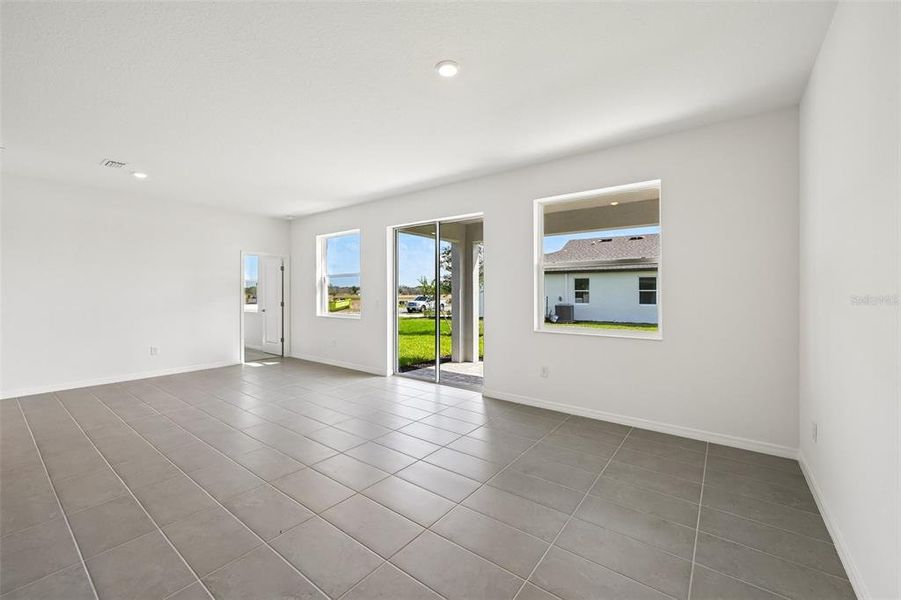 Spacious, unfurnished interior of a new home in Coasterra, Palmetto (Image 18). Spacious, unfurnished interior of a new home in Coasterra, Palmetto (Image 18).