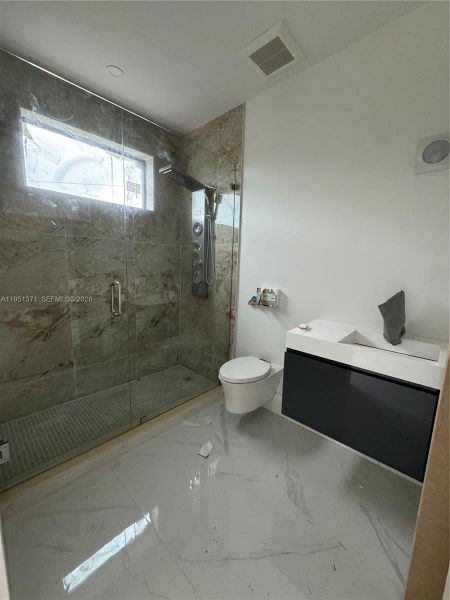 Image 30 of a home in .