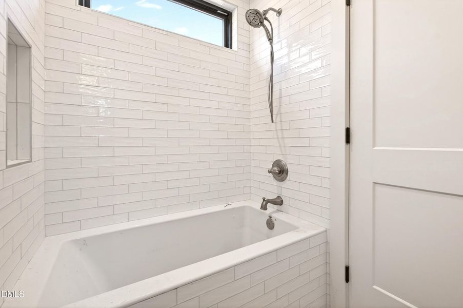 105 Edenburgh (54)