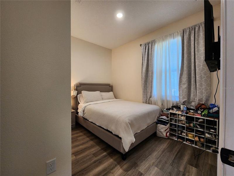 Furnished interior view inside a new home in , Ocala (Image 15).