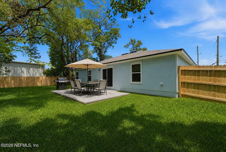 Exterior details and patio area of a home in , Jacksonville (Image 28). Exterior details and patio area of a home in , Jacksonville (Image 28).