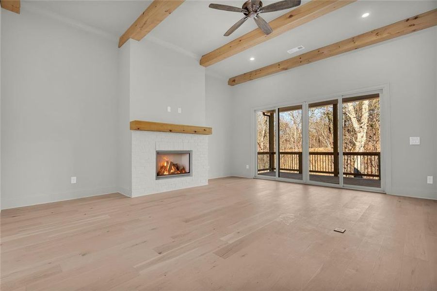 Spacious, unfurnished interior of a new home in , Gainesville (Image 18).