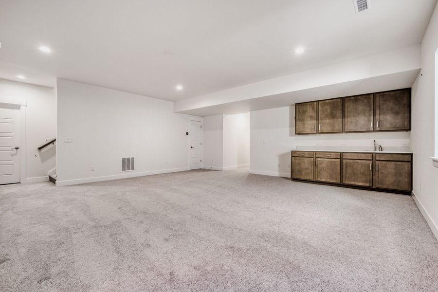 8006 Pennydale - Basement 8006 Pennydale - Basement