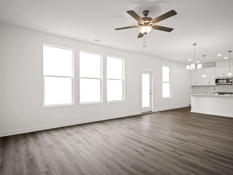 Spacious, unfurnished interior of a new home in Calista Farms, White House (Image 31).